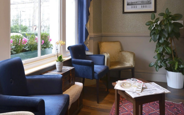 The Princes Square Hotel