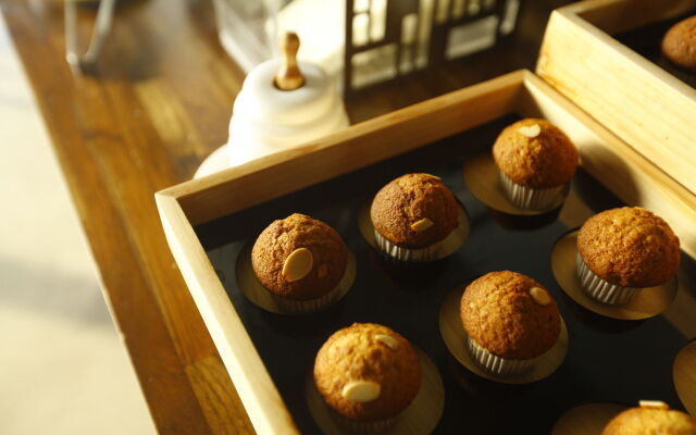 YELLO Hotel Jemursari Surabaya