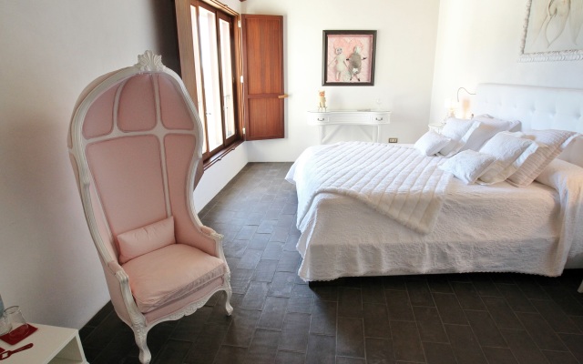 La Demba Art-Hotel & Restaurant