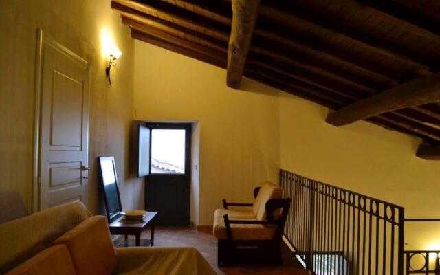 3 bedrooms house with enclosed garden at Mascali