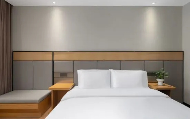 Mengsu Hotel International (Linping Sports Center)