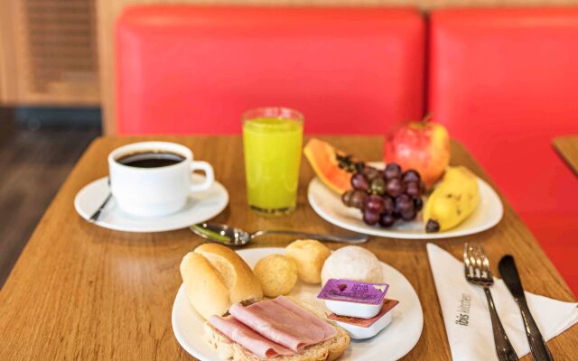 ibis Curitiba Aeroporto