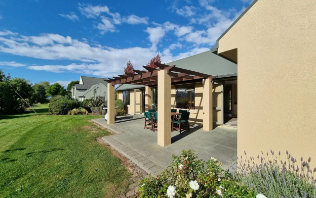 Vintners Retreat