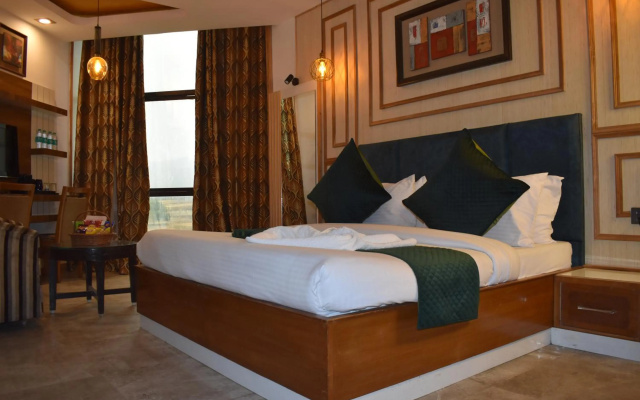 Hotel Padmini Palace – Guest Rooms – Bhaniyawala