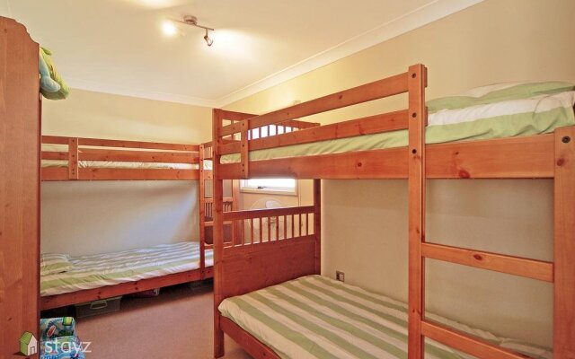 Hayes Beach House, Jervis Bay - Pet Friendly Award Winner - Fireplace