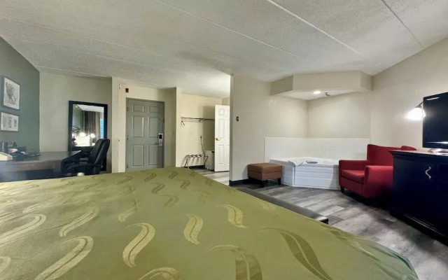 Quality Inn & Suites