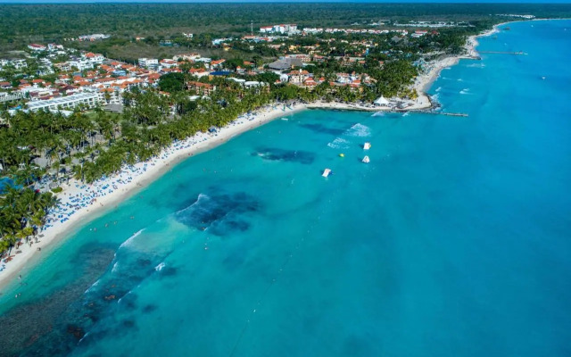 Viva Wyndham Dominicus Beach Resort — All Inclusive
