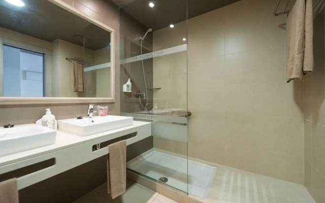 Hotel HD Beach Resort & SPA