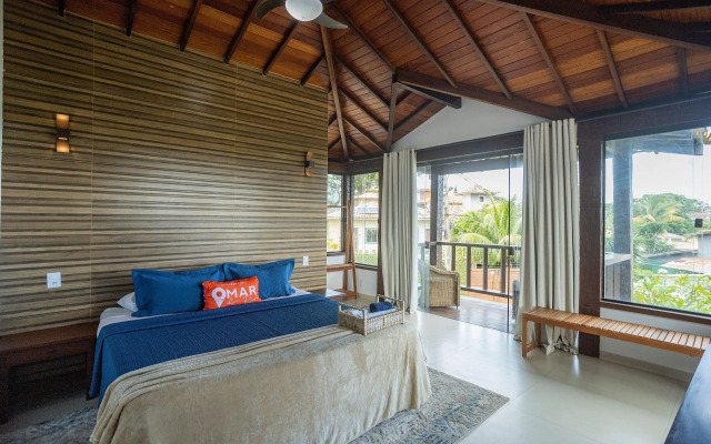 Casa duplex em Manguinhos com piscina | E 266