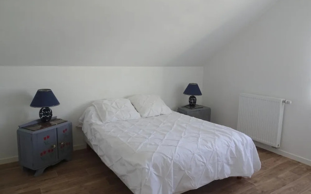 Comfortable Holiday Home With Garden, Near Beach