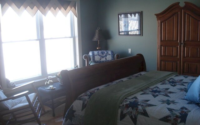 Sunset on the River B&B