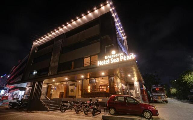 Super OYO Townhouse 865 Edasserys Sea Pearl