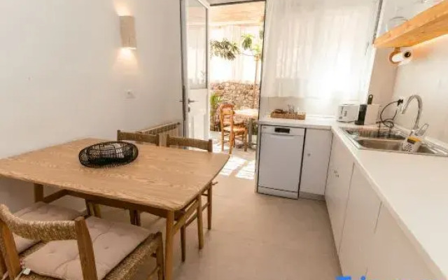 | Morpheas | Modern Lux Apt 5' from Kos DT & beach