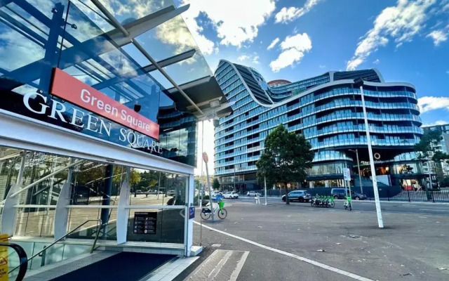 One Global Resorts Green Square