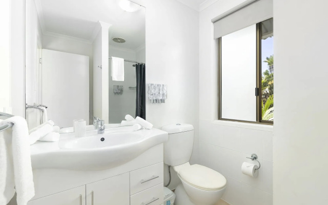 Mossman Resort Holiday Villas