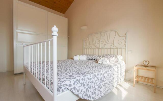 Q21apartment -The Silent Charm