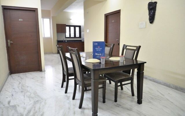 OYO 1749 Apartment Hotel Gayatri Nest