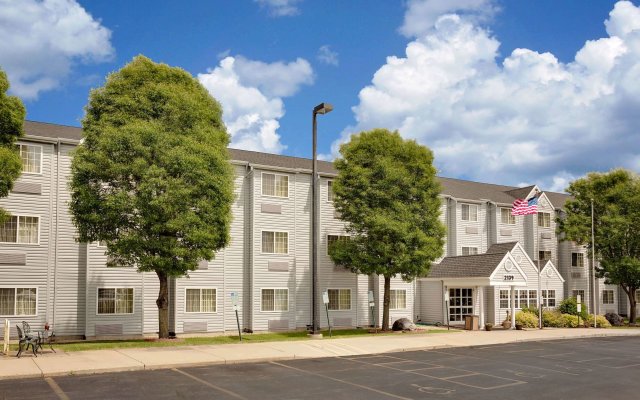 Microtel Inn & Suites by Wyndham Madison East