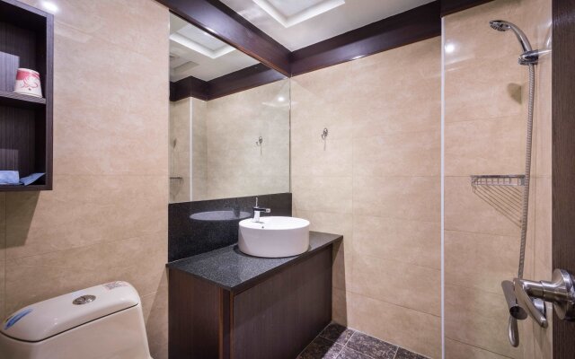 Twinstar Hotel