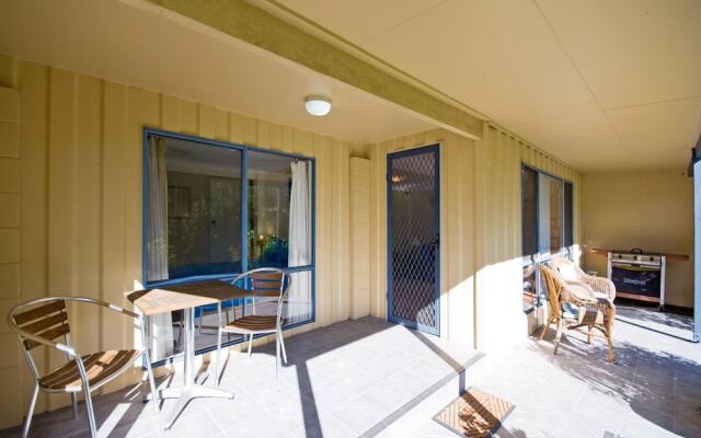 Baggies on Dutchies, 9 Burbong Street