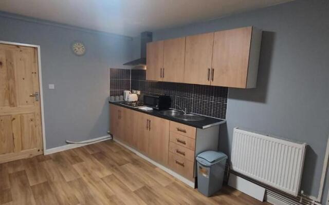 2 Bedrooms Apartment in Main Street Mexborough