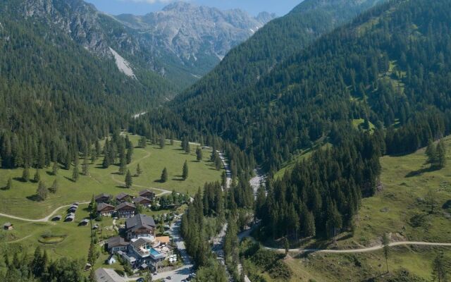 Almwellness-Resort Tuffbad