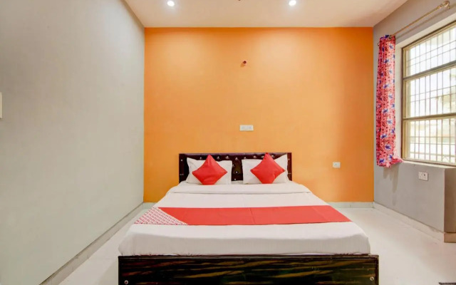 Oyo 80512J Eco Park Hotel