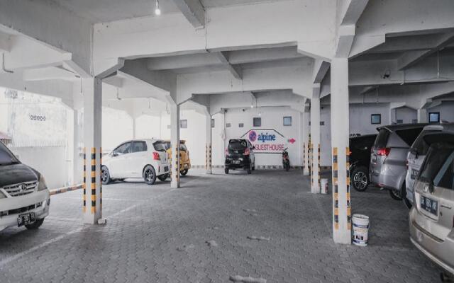 RedDoorz near Tugu Pers Jambi