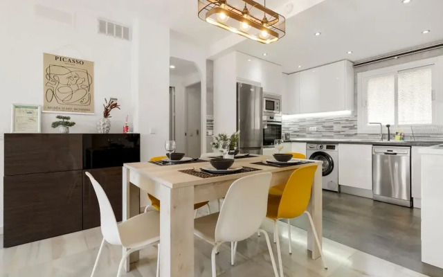 Blue Pearl Apartment Old Town Fuengirola Ref 24 by Costarentals - Ref 24