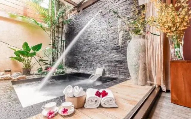 Yage Hotspring House