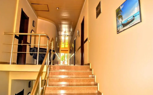Hotel Amigo I