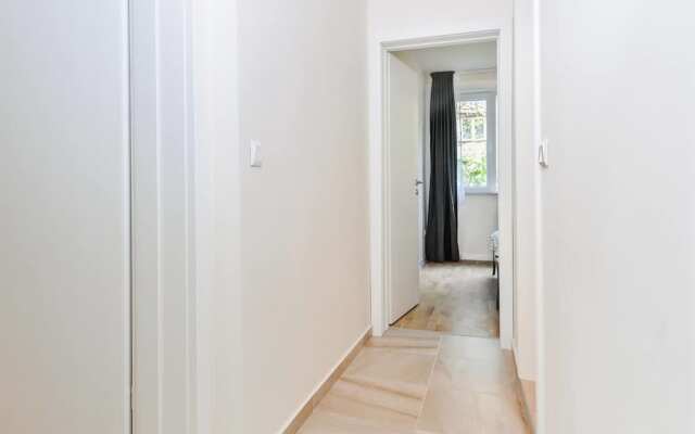 Fm Premium 2 Bdr Apartment Gora