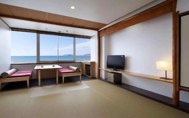 Tateyama Sunset Beach Hotel