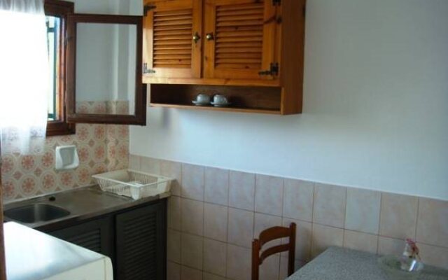 Othonas Apartments
