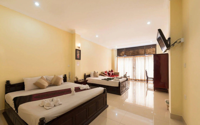 4 Rivers Hotel