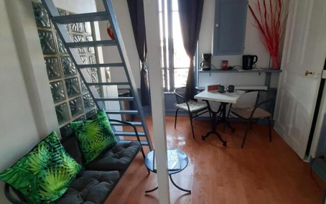 Studio indépendant centre ville Aix les bains