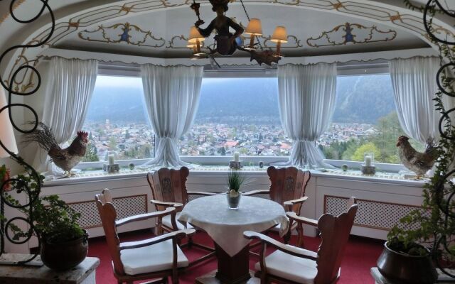 Hotel Garni Drachenburg