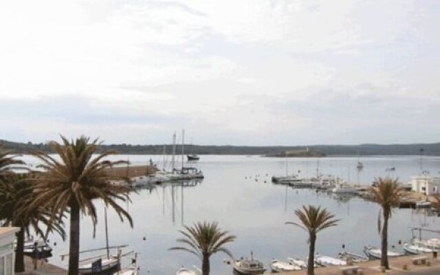 Hostal Restaurant s'Algaret