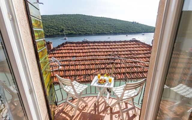 Apartment Bigovo Veljic-jaz