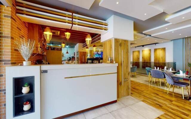 Kingdom Luxury Hotel
