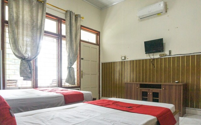 RedDoorz @ Taliwang Sumbawa Barat