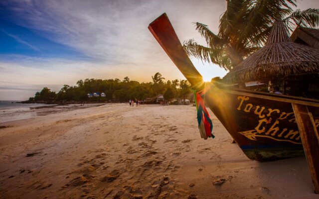 THE BOX - Lipe Resort