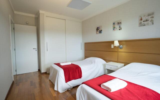 Apto Capivari com terraço e churrasqueira LVR008