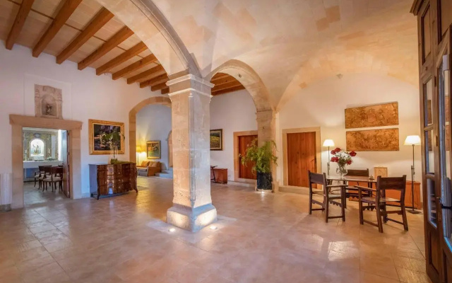 Finca Son Roig by Valentin