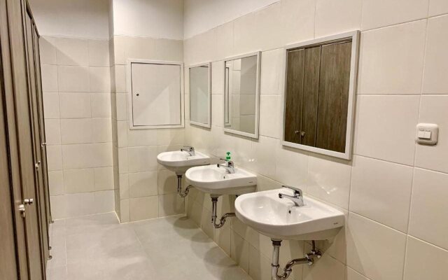 Stay Inn Hostel Jakarta
