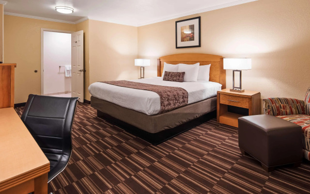 Best Western Plus Ontario Airport & Convention Center