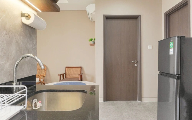 Good Deal And Restful 1Br Ciputra International Apartment