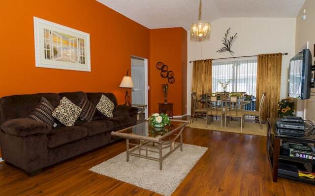 Woodridge - 17423 Woodcrest By Fairytale VR