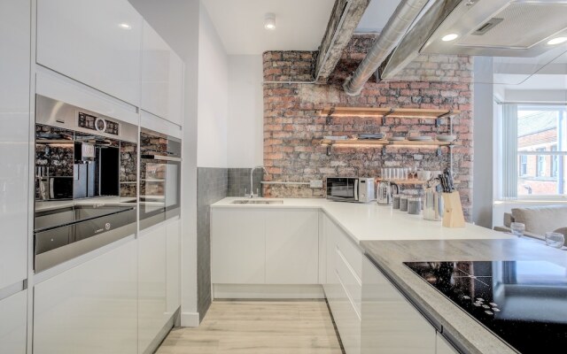 The Lightwell Apartments - Stunning, Central & Luxurious