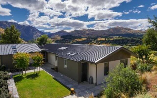 Amberley Retreat